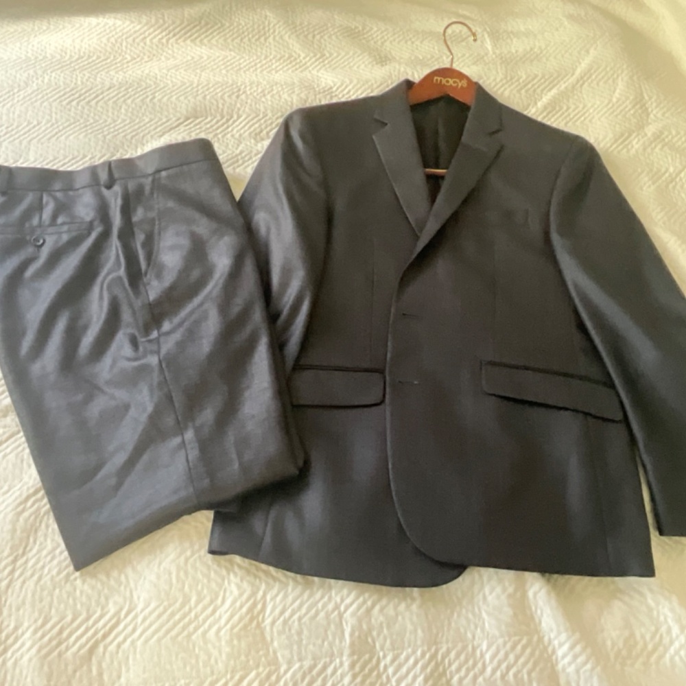 MUST GO! Kenneth Cole Reaction Techni-Cole Suit Combo - Picture 2 of 4